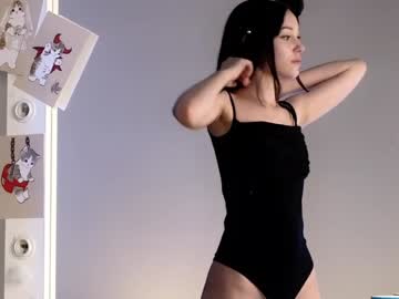 girl
        liaglamour cam image #3555888