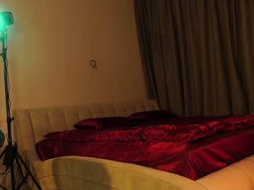 girl
        _meganmeow_ cam image #2983385