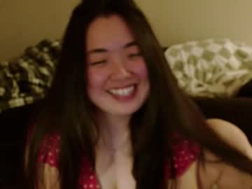 girl
        rachel_333 cam image #4108520