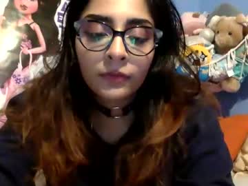 girl
        heavensbunny cam image #3754482