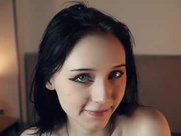 girl Close-up Pussy Web Cam Girls with lynnabelow