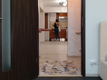 girl
        carmela_fox cam image #3608518