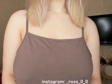 girl
        melissasimon cam image #449157