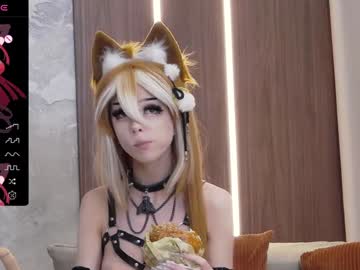 girl
        xenomy cam image #3169448