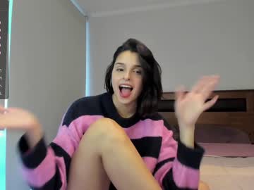 girl
        yourfreakygirl cam image #1478437