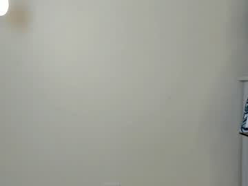 girl
        molly__meow cam image #2491749