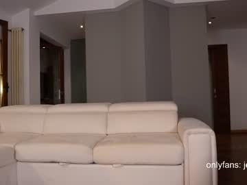 girl
        therealbonnieclydex cam image #1459071