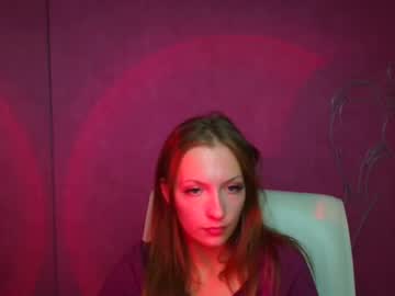 girl
        luna_misss cam image #3365638