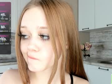 girl
        chelseafrake cam image #2691559