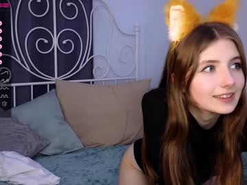 girl
        cute_fox_girl cam image #2323096