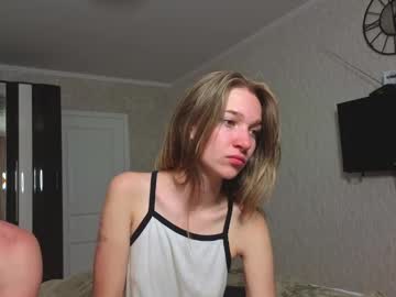 couple Close-up Pussy Web Cam Girls with couple___horny