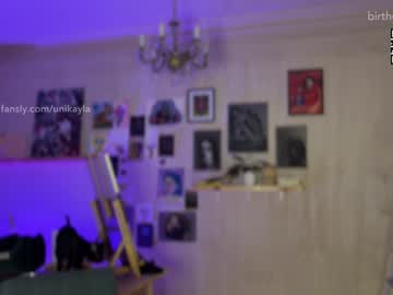 girl
        _octopussy_ cam image #4021130