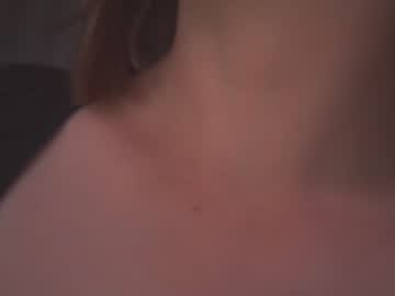 girl
        bibi_it_is cam image #2256523