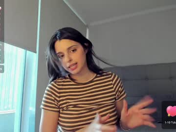 girl
        yourfreakygirl cam image #4212682