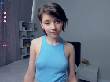 girl
        darellebodge cam image #2283750