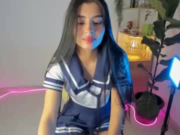 girl
        lucia_sandy cam image #2618049
