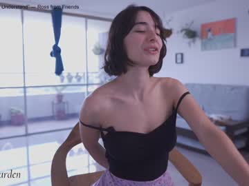 girl
        maria_alfonsina_ cam image #1597121