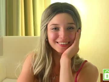 girl
        checkmypeach cam image #3111176