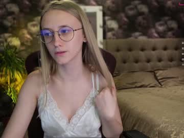girl
        angeellina cam image #80533