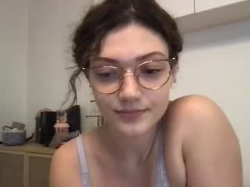 girl
        jacquelinexox cam image #1603931