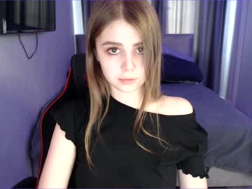 girl
        tripleprinces cam image #1103655