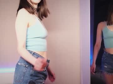 girl
        miss_sweetdream cam image #147821