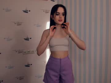 girl
        fannyhaviland cam image #2409713
