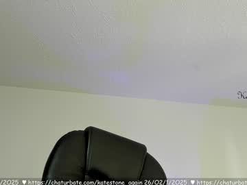 girl
        katestone_again cam image #4149304