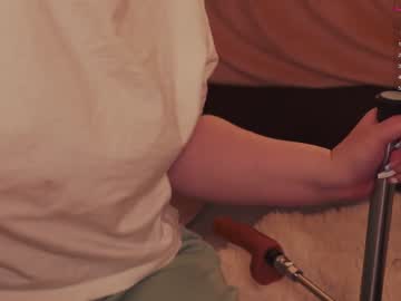 girl
        chery_lady22 cam image #1417827