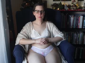girl
        ellynaomi cam image #3766487