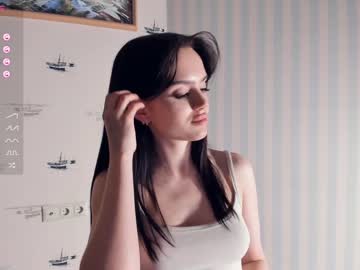 girl
        fannyhaviland cam image #2420717
