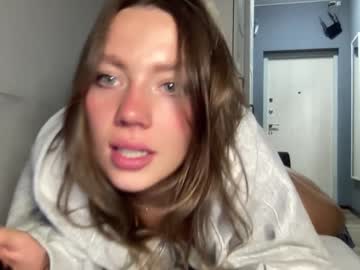 girl
        angel_from_sky cam image #3018885