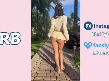 girl
        little_effy18_ cam image #4390596