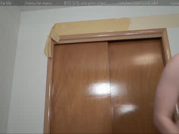 girl
        vivid_whit cam image #1808651