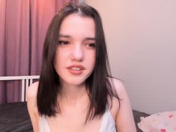 girl
        berenicecoleson cam image #3378484