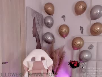 girl
        scarlett__baker11 cam image #3178573