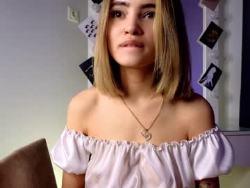 girl
        babyface_cb cam image #2488930