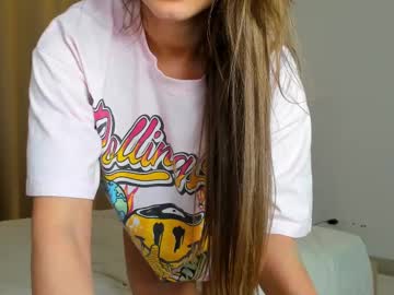 girl
        honeybae3 cam image #4326618
