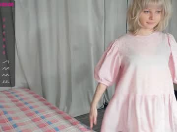 girl
        melissacarterr cam image #332502