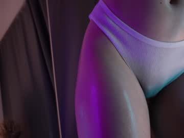 girl
        anna_royal_ cam image #3116512