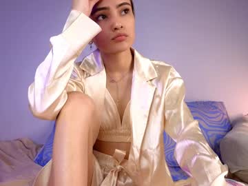 girl
        babyface_cb cam image #2935917