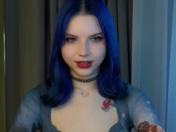girl
        merciabawden cam image #4507596