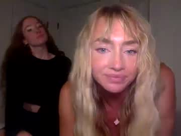 girl
        taylorholden cam image #2719925