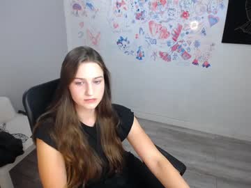 girl
        kayya_ cam image #1390162