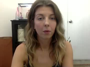 girl
        charliexxx0 cam image #259091