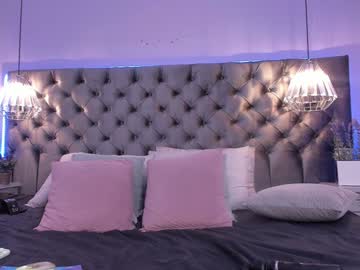 girl
        naomii_soto cam image #3011150