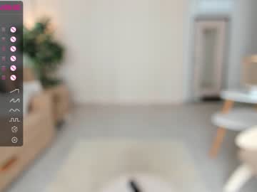 girl
        oki_dokie cam image #1174308