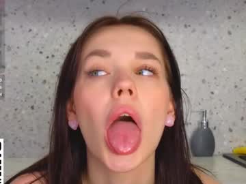 girl
        heaven_girlfriend cam image #4275760