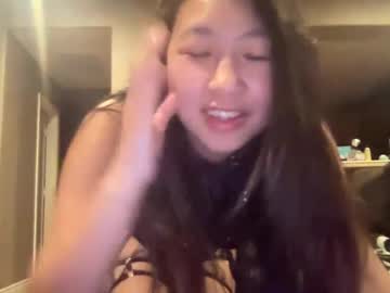 girl
        hiddenr0se cam image #2849619