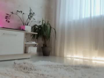 girl
        meryfoxxx cam image #1188596
